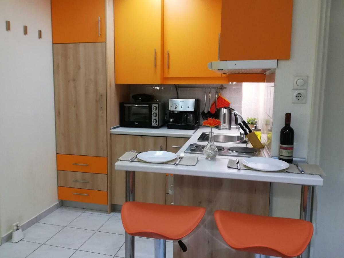 Orange Central Studio Heraklion Exterior photo